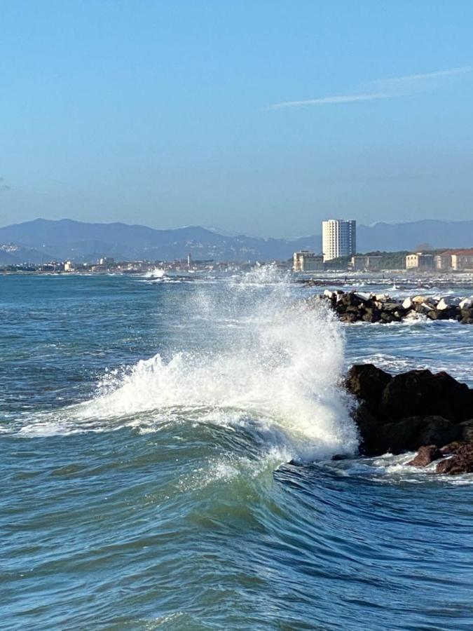 Ancora Bilocale Vila Marina di Massa Exterior foto