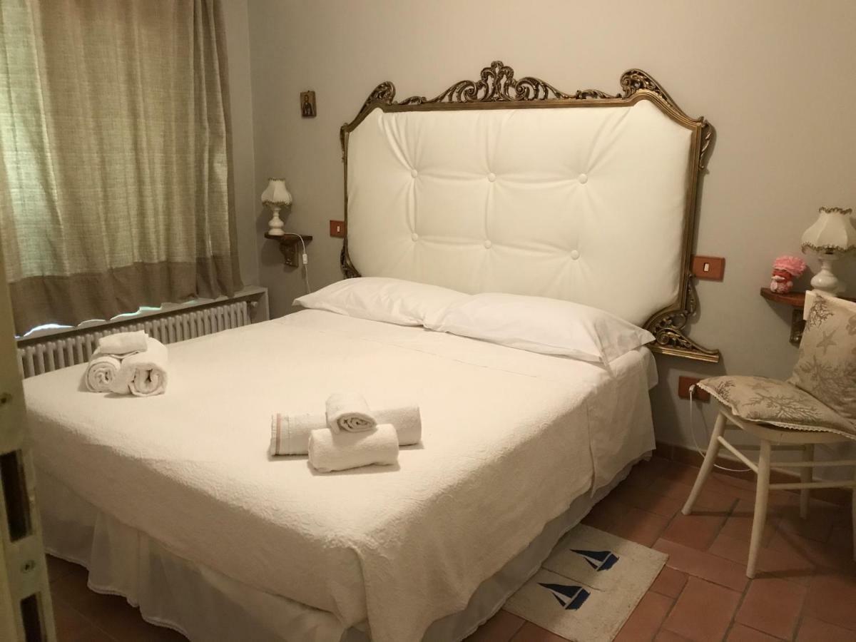 Ancora Bilocale Vila Marina di Massa Exterior foto