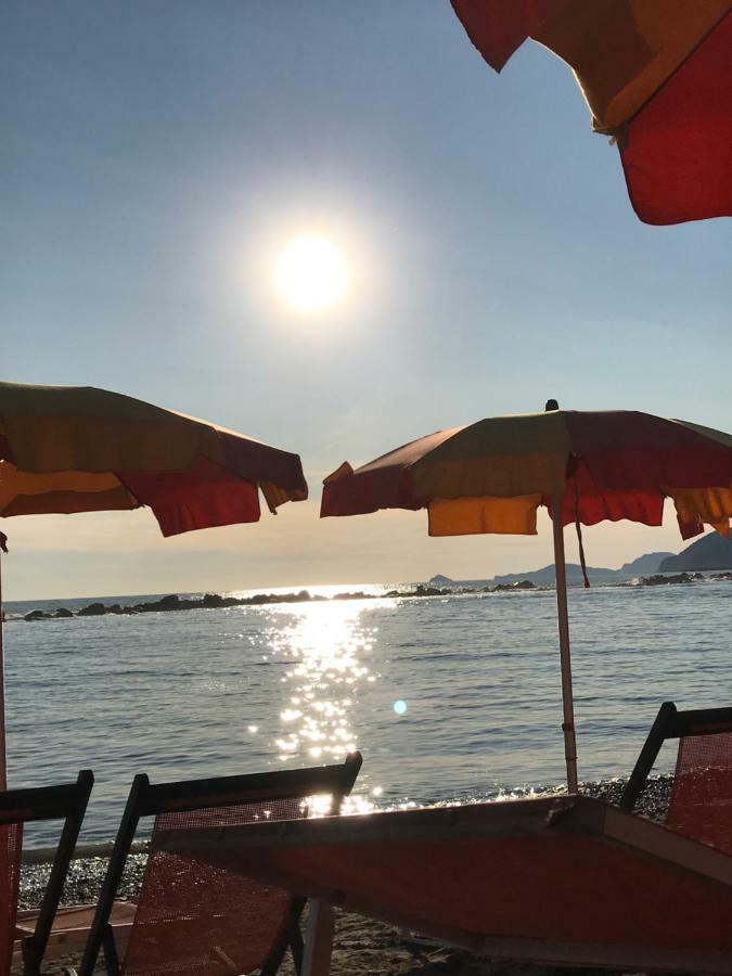 Ancora Bilocale Vila Marina di Massa Exterior foto